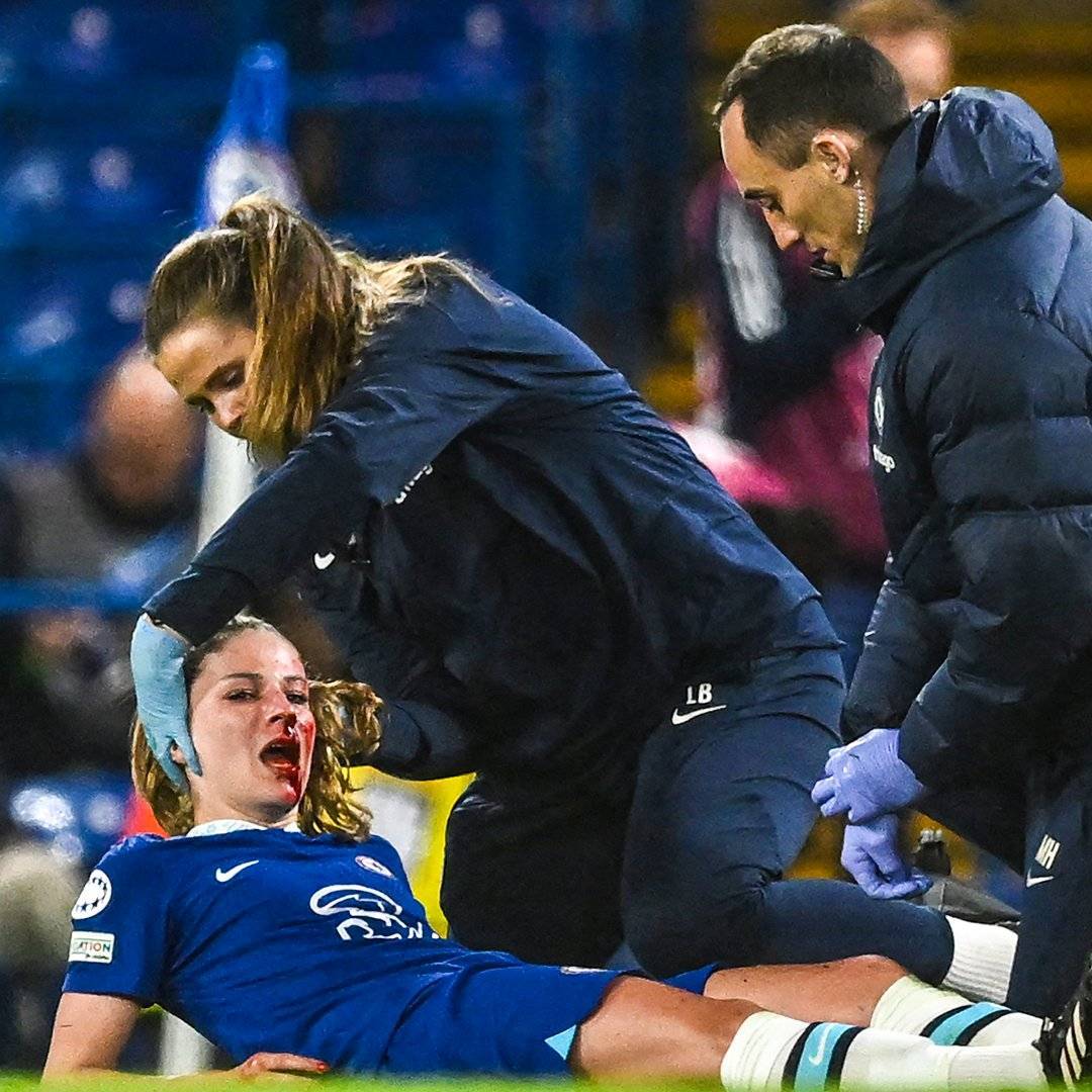 开云-加拿大女足赛场传来惊心动魄一幕！(国足主帅是谁)